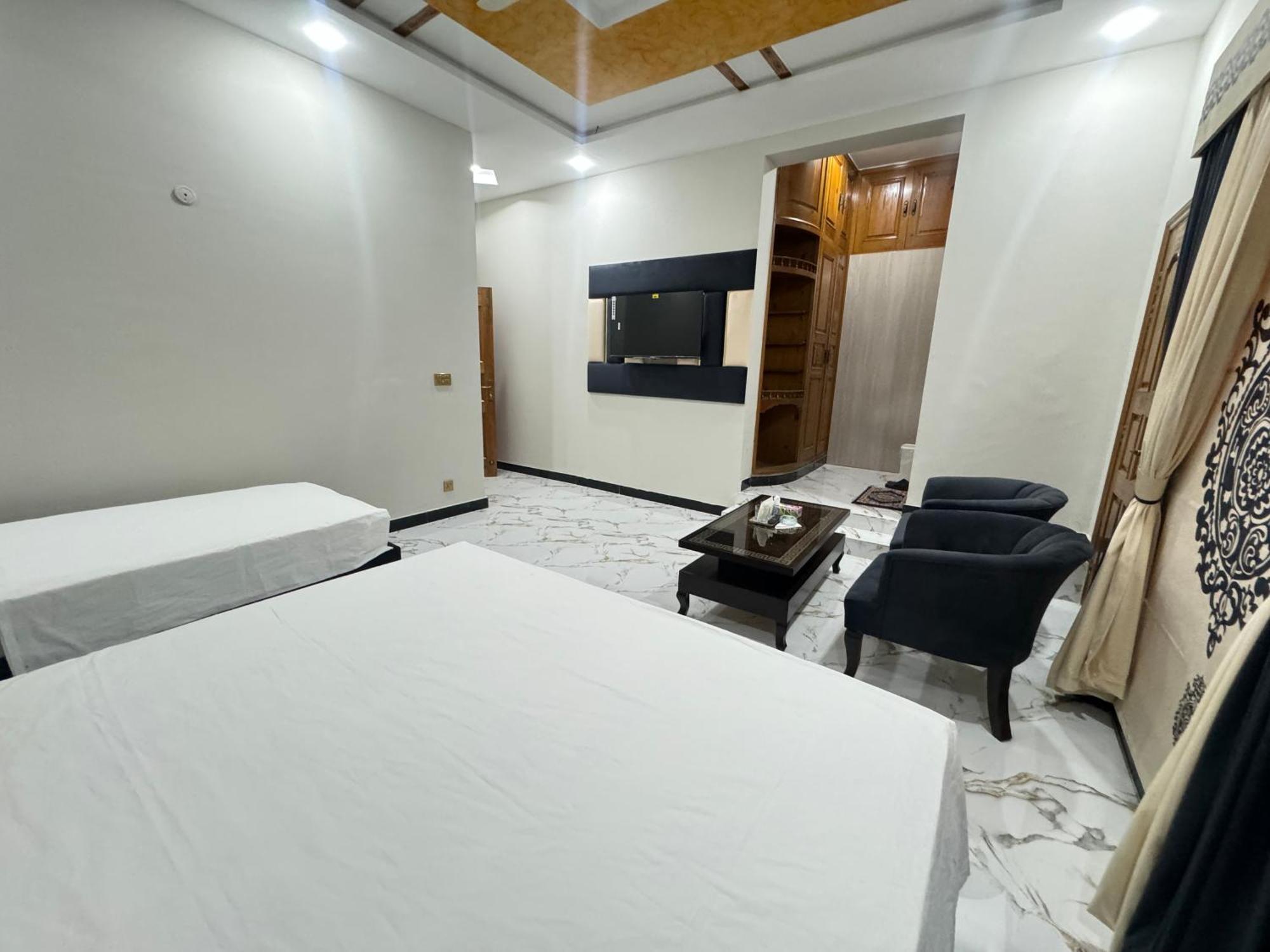 Royal Executive Inn Guest House Islamabad Exterior foto